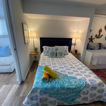 Kasa Ocean Breeze Beachfront Condo Pool San Juan Bagian luar foto