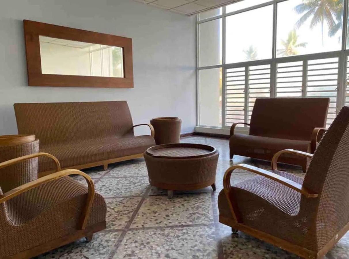 Kasa Ocean Breeze Beachfront Condo Pool San Juan Bagian luar foto